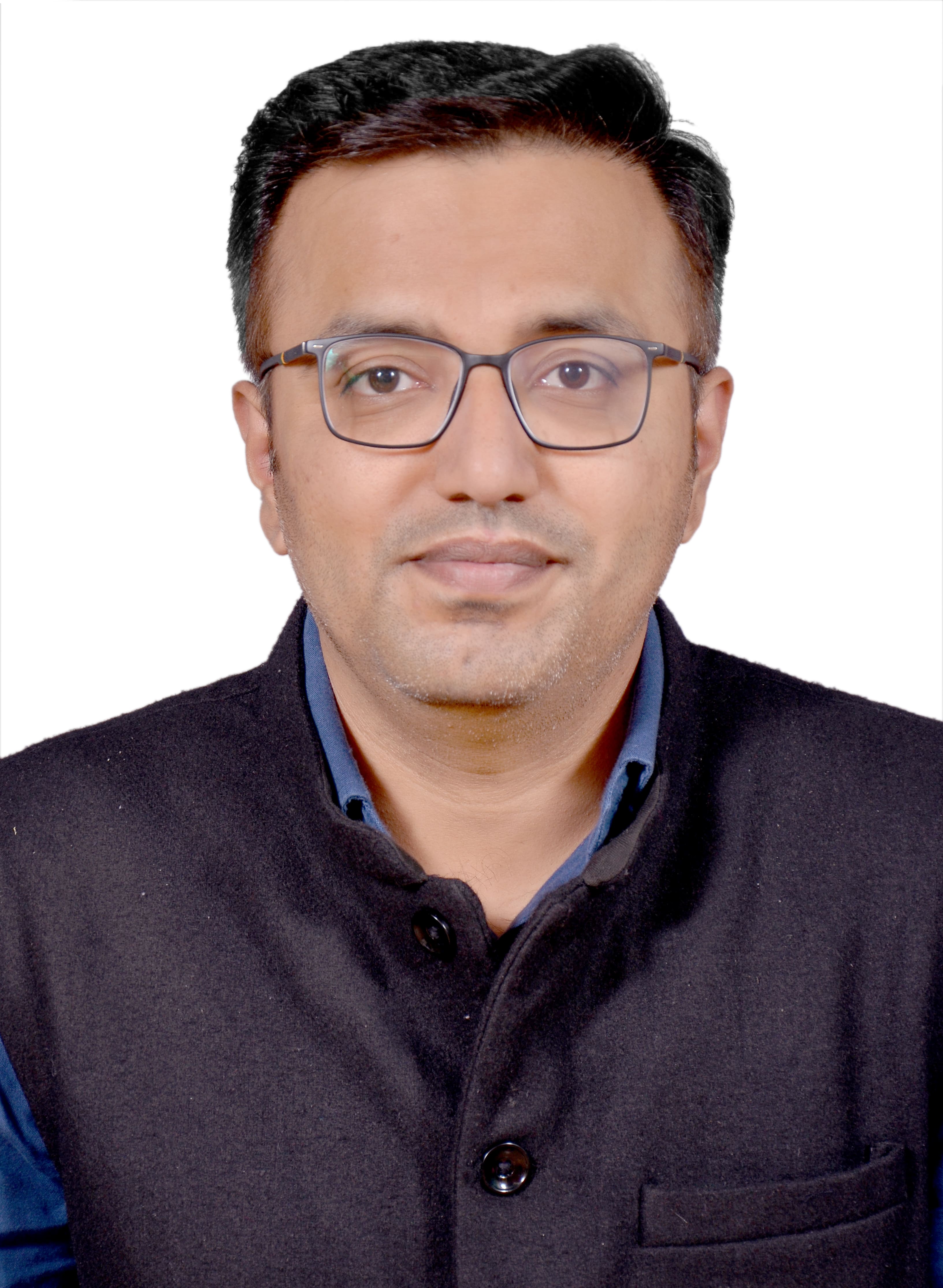 Dr. Nishant Sachdeva, Associate Professor