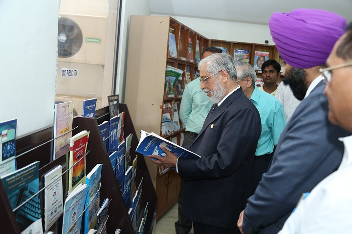 Gyandan Resource Centre, the central library of SKIT Jaipur